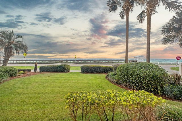 17 St Martin Circle, Miramar Beach, FL 32550