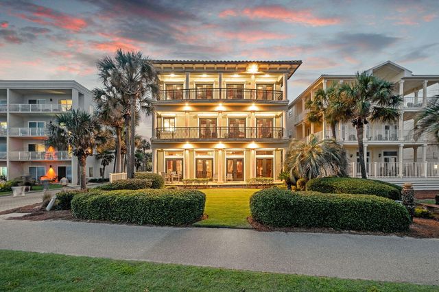 17 St Martin Circle, Miramar Beach, FL 32550
