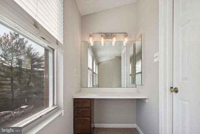 704 SUFFIELD DR, Gaithersburg, MD 20878