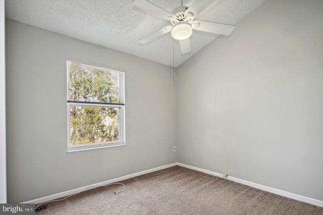 704 SUFFIELD DR, Gaithersburg, MD 20878