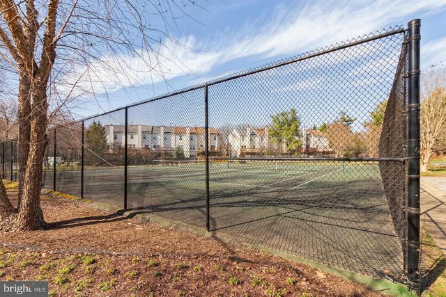 704 SUFFIELD DR, Gaithersburg, MD 20878