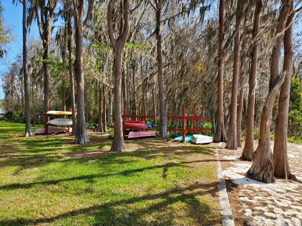 Image 44 of property listing at 16824 STANZA COURT, Tampa, FL 33624