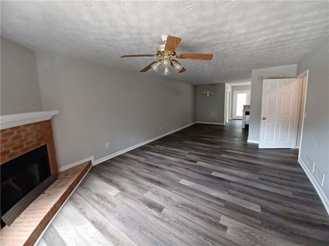 75 Davis Mill Court, Lawrenceville, GA 30044