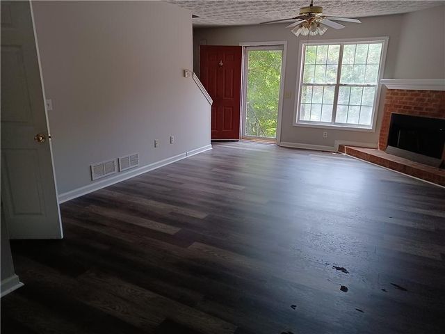 75 Davis Mill Court, Lawrenceville, GA 30044