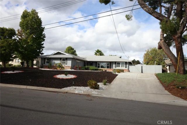 31156 Danelaw, Redlands, CA 92373