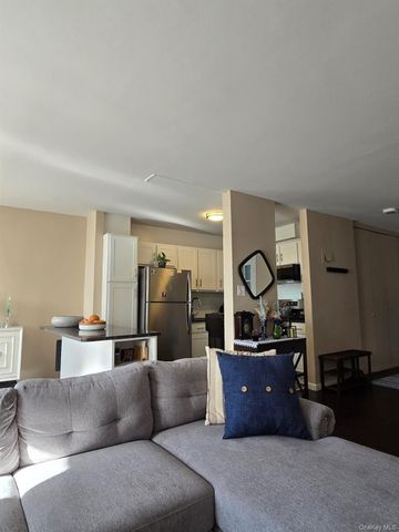 125-10 Queens Boulevard 515, Kew Gardens, NY 11415