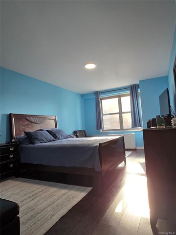 125-10 Queens Boulevard 515, Kew Gardens, NY 11415