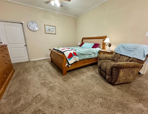 307 Deerwood Drive, Trinity, TX 75862