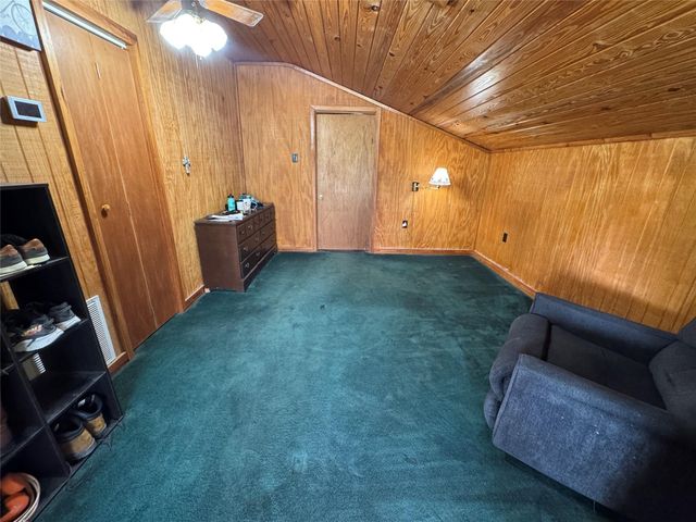 307 Deerwood Drive, Trinity, TX 75862