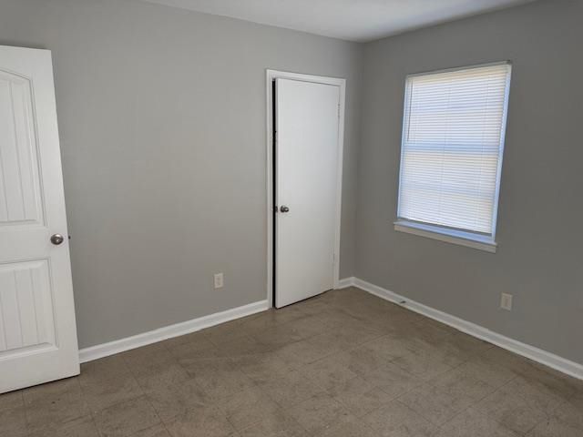 2551 DAKAR AVE, Memphis, TN 38127