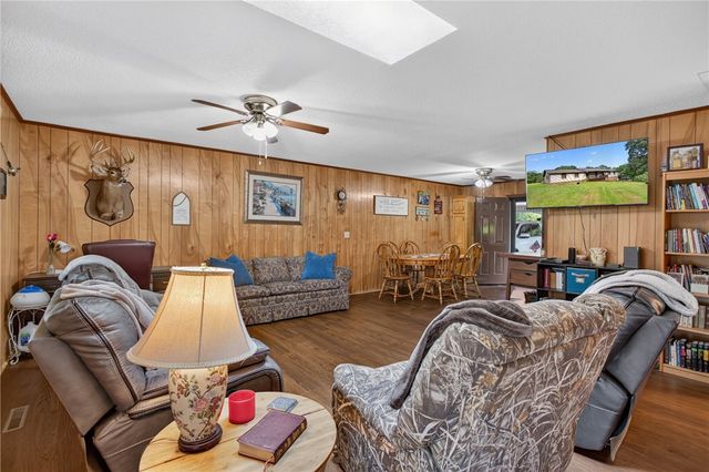 120 Coneross Knob Drive, Seneca, SC 29678