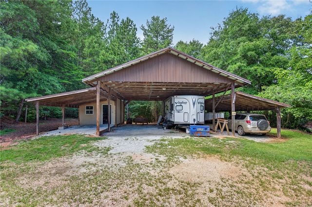 120 Coneross Knob Drive, Seneca, SC 29678