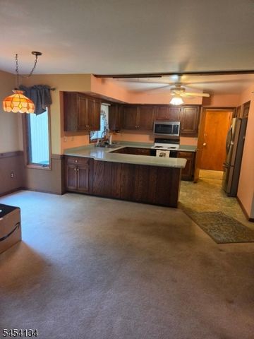 3 Alexandria Dr, Alexandria Twp., NJ 08867