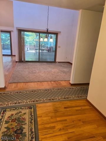 3 Alexandria Dr, Alexandria Twp., NJ 08867