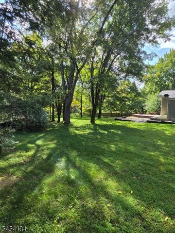3 Alexandria Dr, Alexandria Twp., NJ 08867