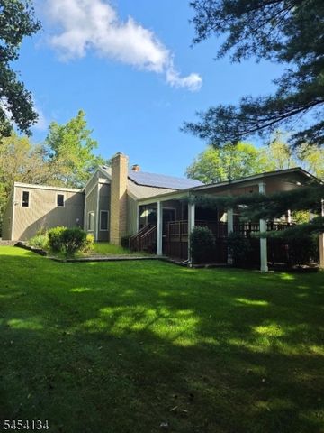3 Alexandria Dr, Alexandria Twp., NJ 08867