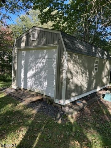 3 Alexandria Dr, Alexandria Twp., NJ 08867