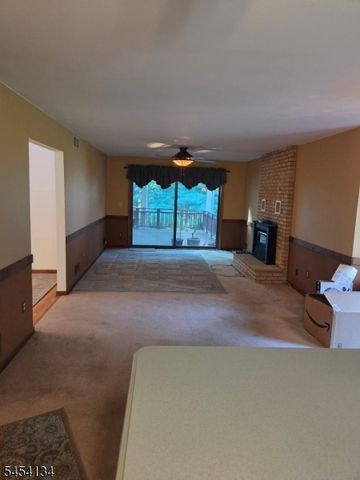 3 Alexandria Dr, Alexandria Twp., NJ 08867