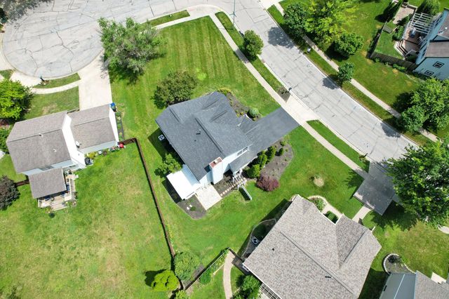 3320 Lindstrom Drive, Columbus, OH 43228
