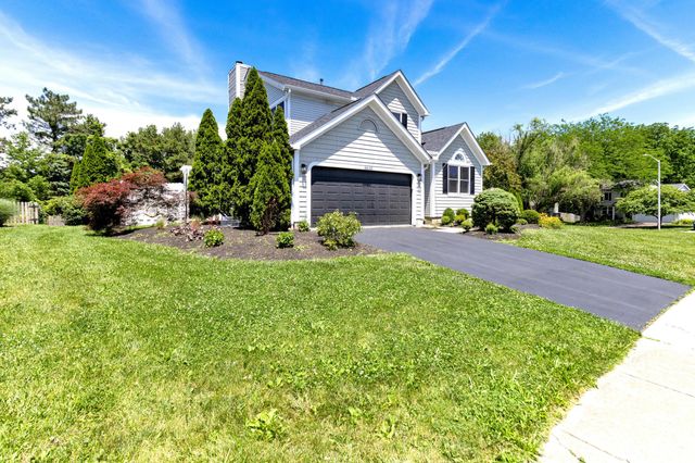 3320 Lindstrom Drive, Columbus, OH 43228