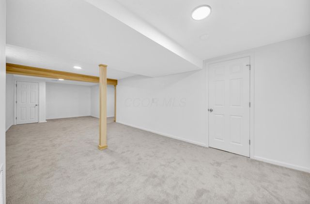 3320 Lindstrom Drive, Columbus, OH 43228