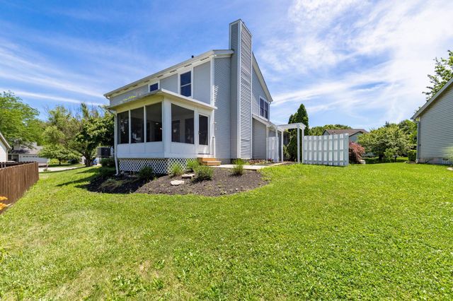 3320 Lindstrom Drive, Columbus, OH 43228