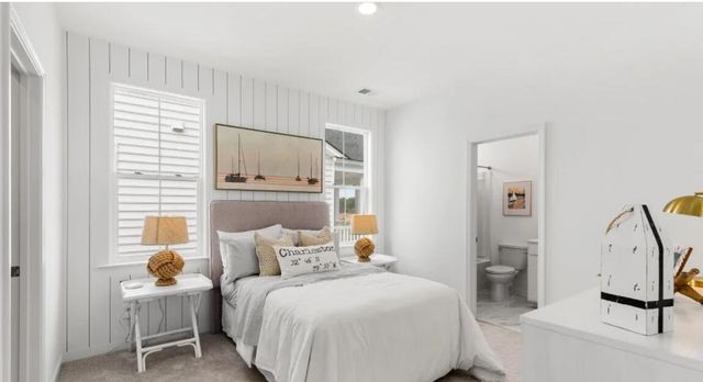 138 Cloverfield Trail Drive, Summerville, SC 29486