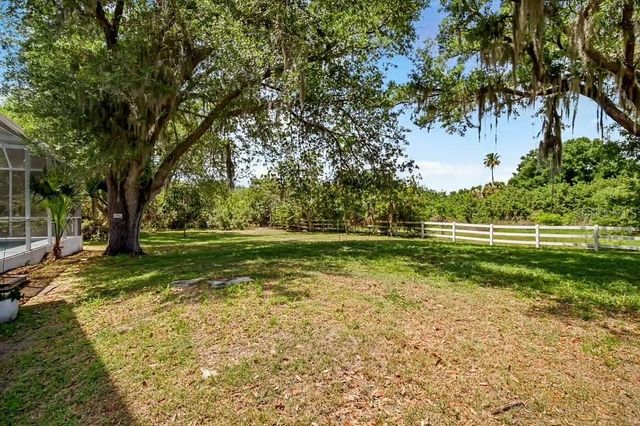 7447 HAWKINS ROAD, Sarasota, FL 34241