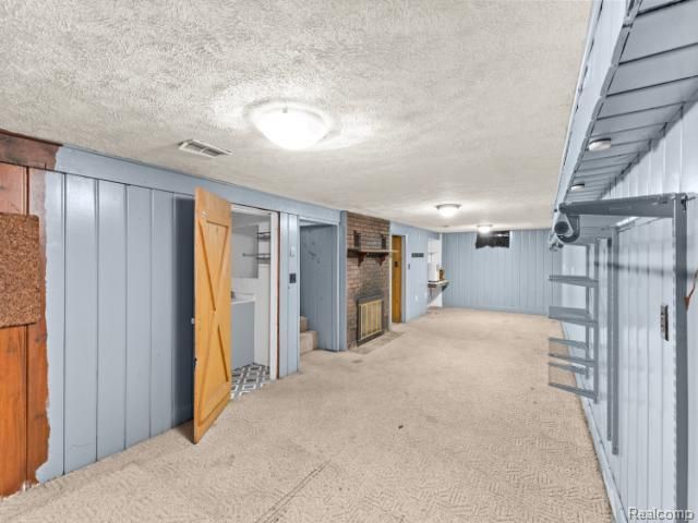 601 Jessop Avenue, Lansing, MI 48910