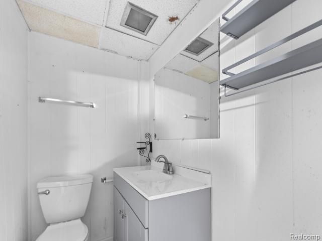 601 Jessop Avenue, Lansing, MI 48910