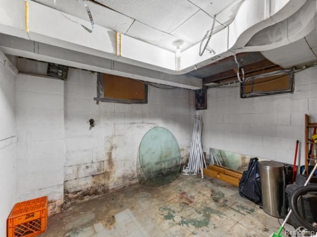 601 Jessop Avenue, Lansing, MI 48910