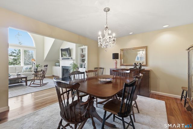 11 Saddle Ridge 11, Bloomfield, CT 06002