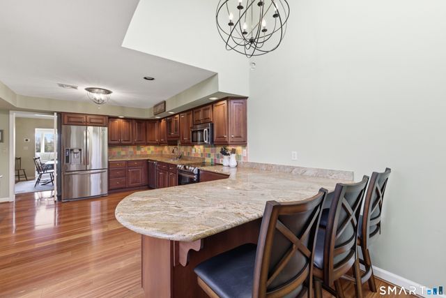 11 Saddle Ridge 11, Bloomfield, CT 06002