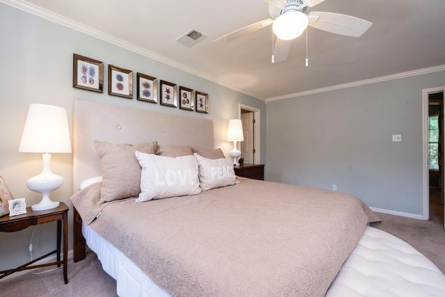 21 Toulouse Court, Little Rock, AR 72211