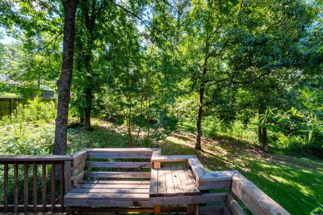 21 Toulouse Court, Little Rock, AR 72211