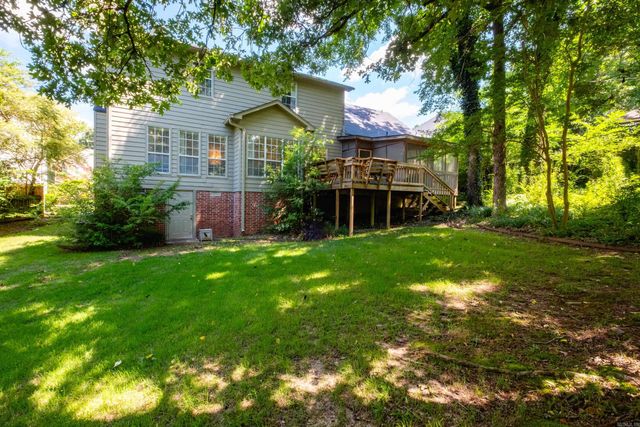 21 Toulouse Court, Little Rock, AR 72211