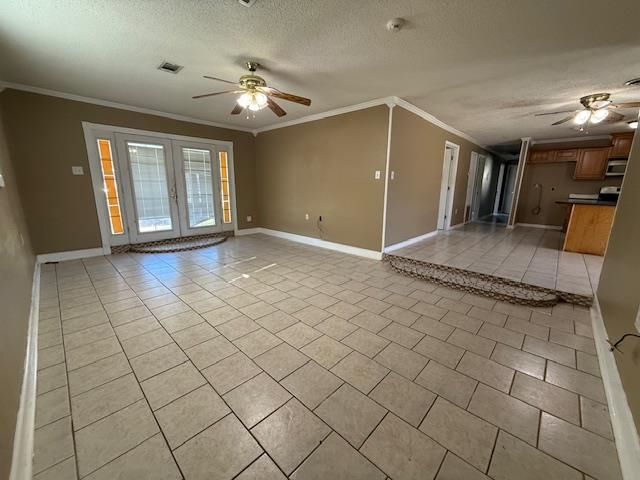 220 Glenwood Dr, Houma, LA 70363