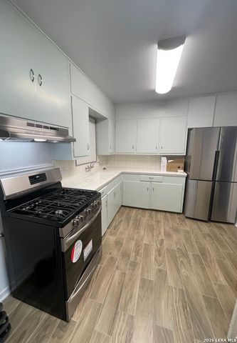 503 W Hart Ave, San Antonio, TX 78214