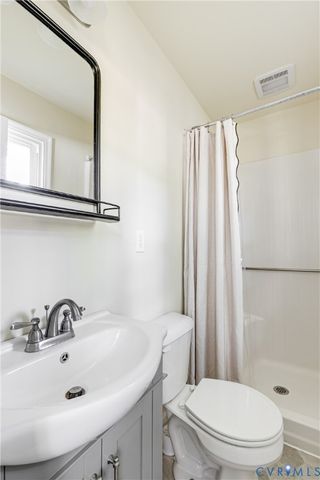 3210 Oak Meadow Ln, Midlothian, VA 23112