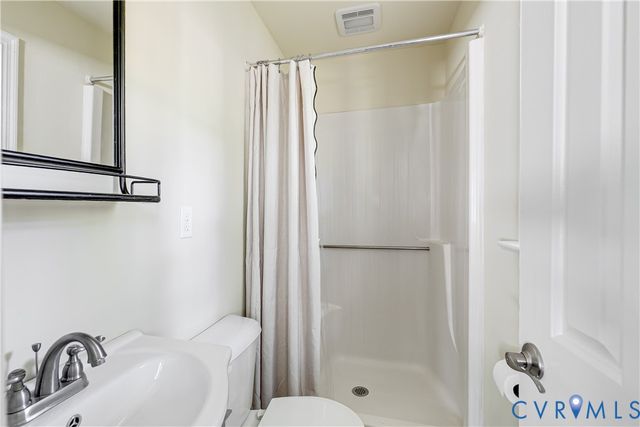 3210 Oak Meadow Ln, Midlothian, VA 23112