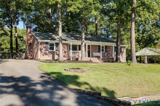 3210 Oak Meadow Ln, Midlothian, VA 23112