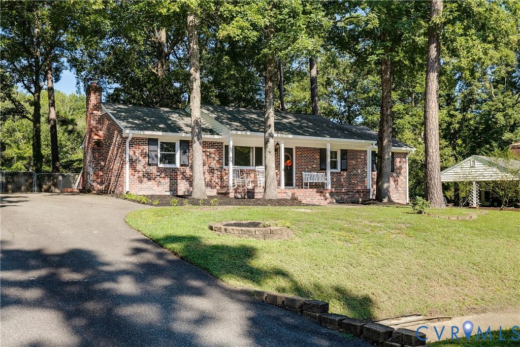 3210 Oak Meadow Ln, Midlothian, VA 23112