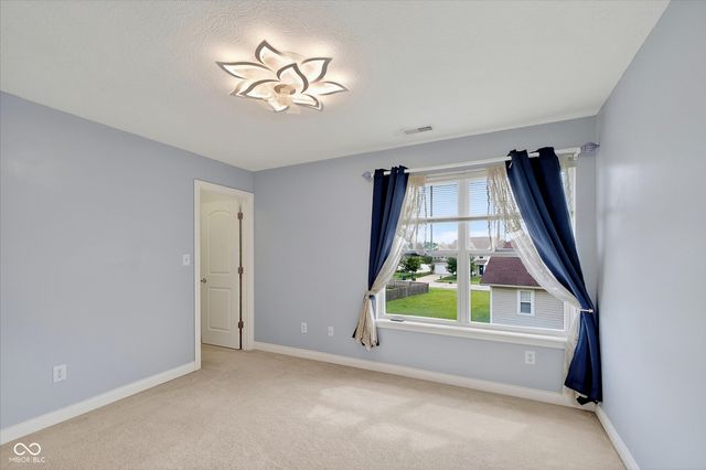 8274 Shute Circle, Avon, IN 46123