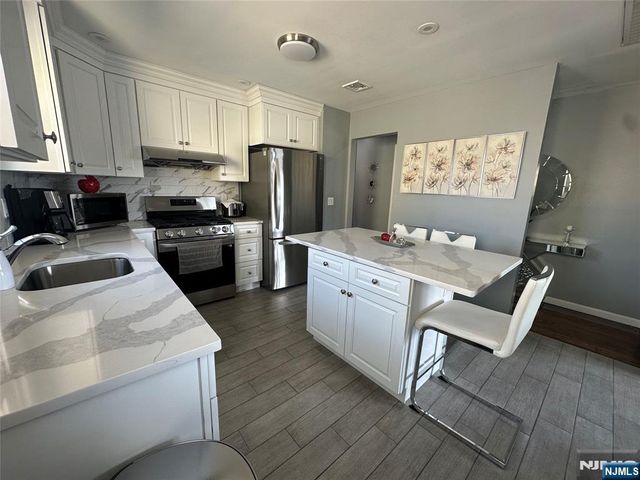 9006 Palisade Plaza 2ND + GROUND, North Bergen, NJ 07047