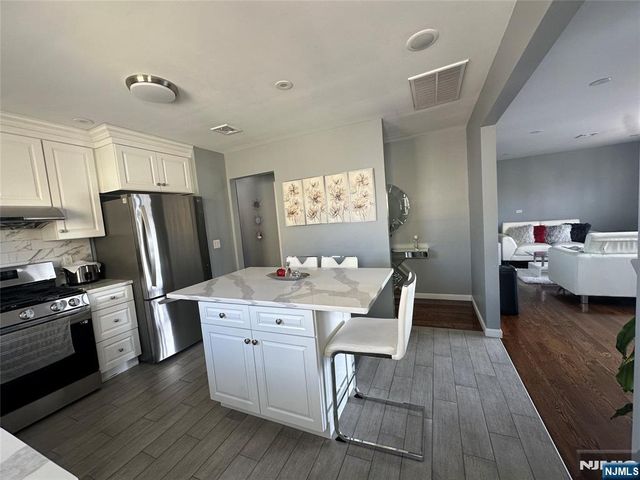9006 Palisade Plaza 2ND + GROUND, North Bergen, NJ 07047