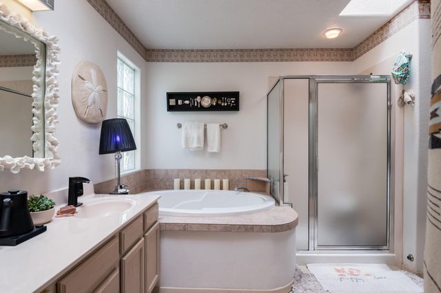 13127 Enchantment Lane NE, Albuquerque, NM 87111