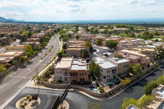 13127 Enchantment Lane NE, Albuquerque, NM 87111