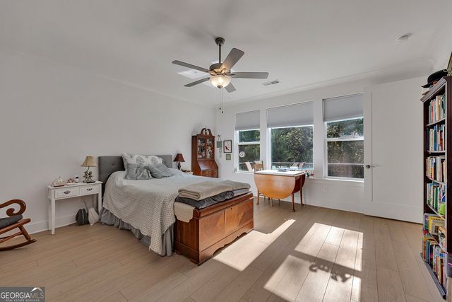 308 Carriage Glen Lane, Woodstock, GA 30188