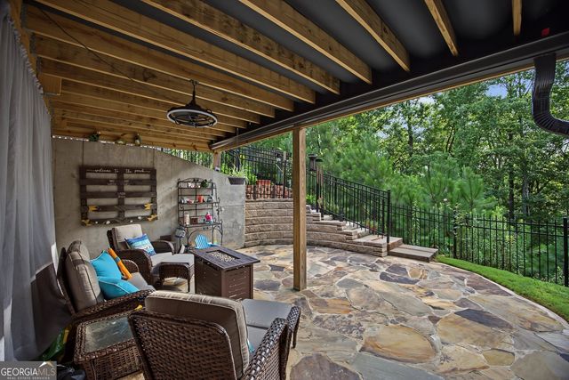 308 Carriage Glen Lane, Woodstock, GA 30188