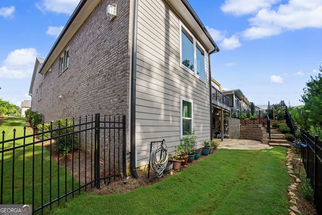 308 Carriage Glen Lane, Woodstock, GA 30188